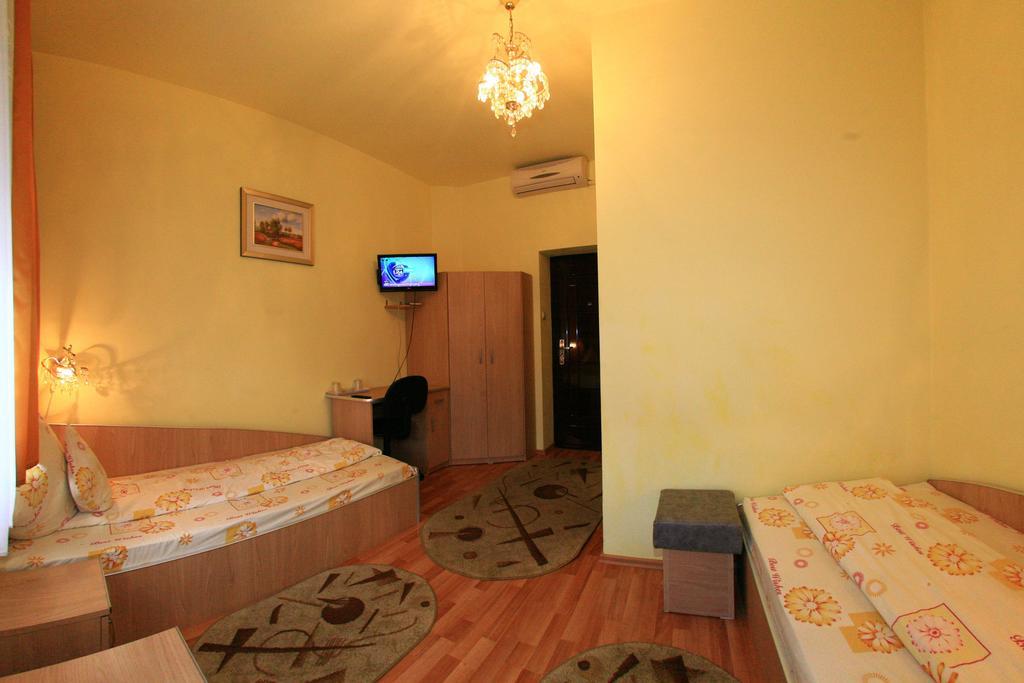 Hotel Radena Arad Pokoj fotografie