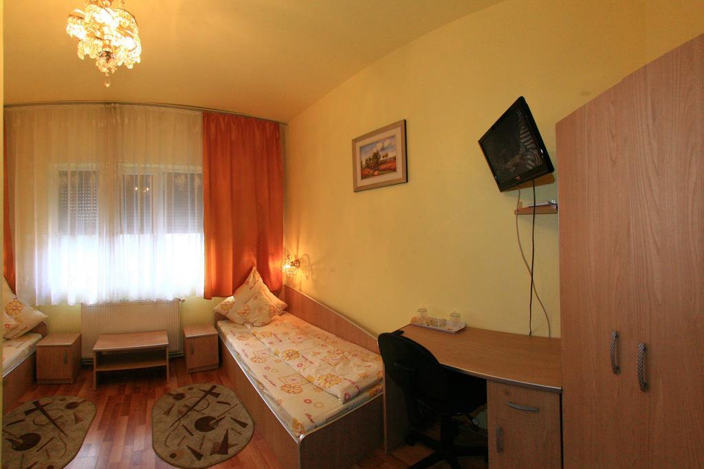 Hotel Radena Arad Pokoj fotografie