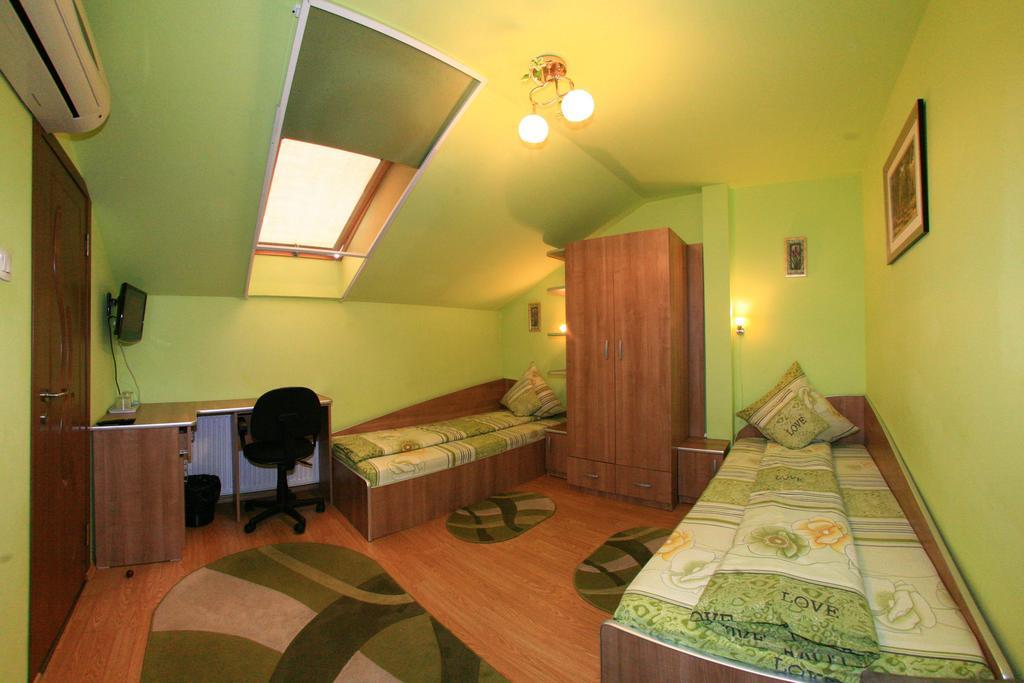 Hotel Radena Arad Pokoj fotografie